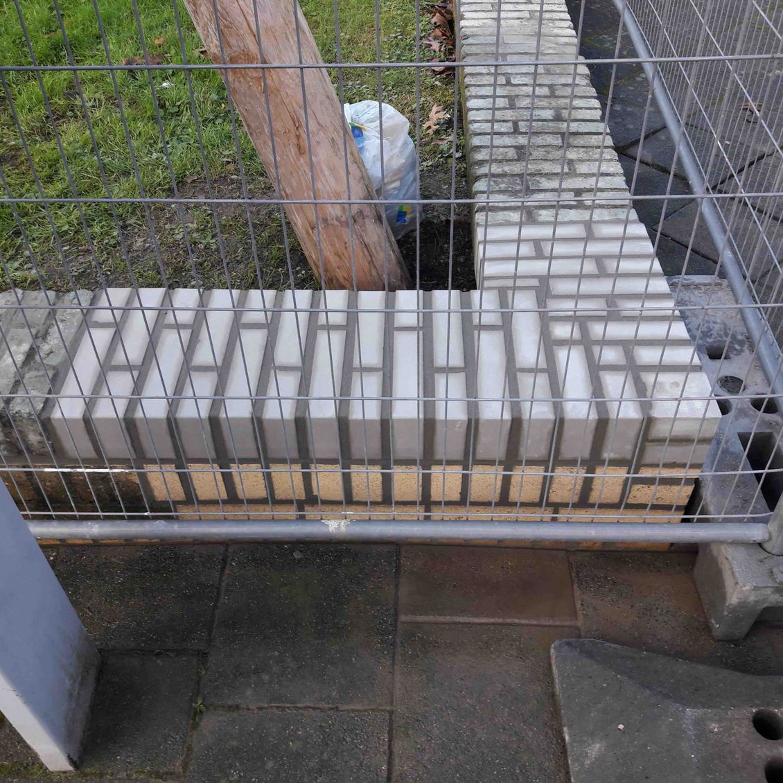 Tuinmuur reparatie